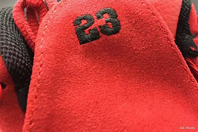 Reliable Retro 839 18 6530 Jordan Air 1111